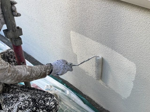 三木市の基礎の上塗り